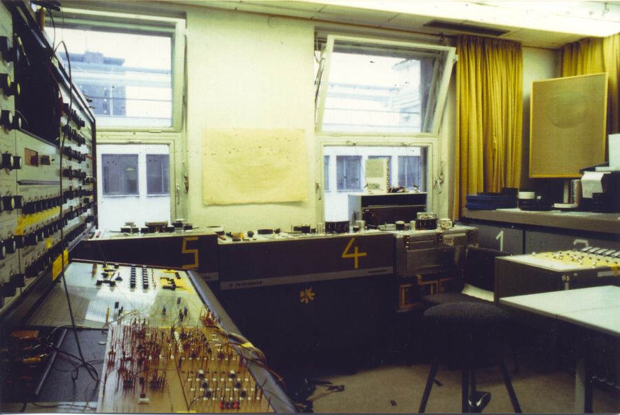 Beiträge zum WDR Studio Elektronische Musik